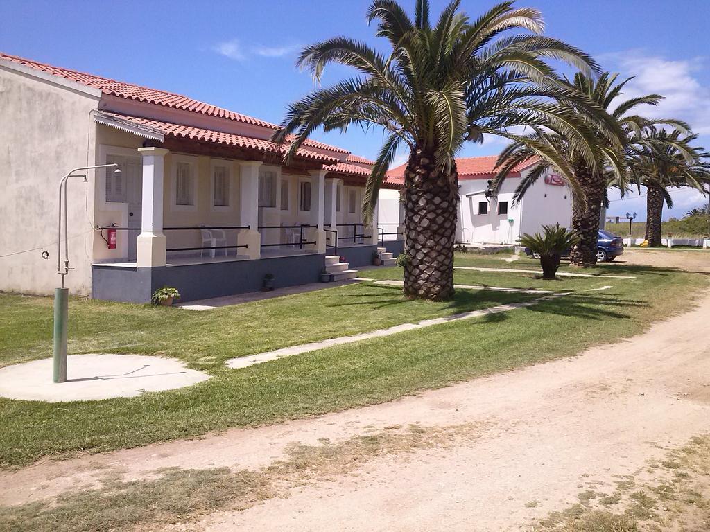 Liberty'S Studios Almiros Beach 객실 사진